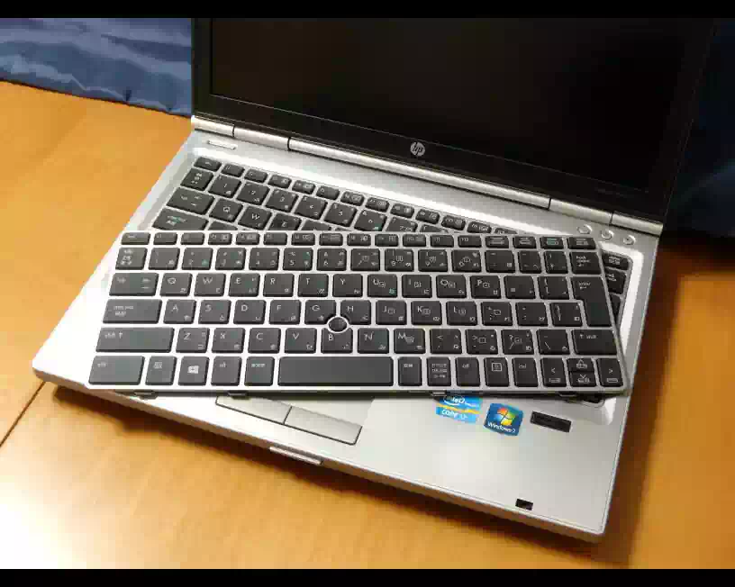 HP EliteBook の傷んだキートップとキーボードを交換する｜PCで遊んだ日々の備忘録