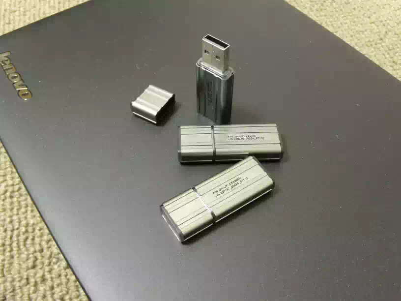 工業用USBメモリー GH-UFI-XSAシリーズの画像